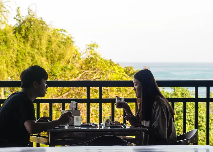 Sulis & Kuta (Bali)